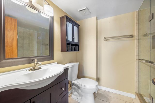 1750 HARBOR PLACE S 202, South Pasadena, FL 33707