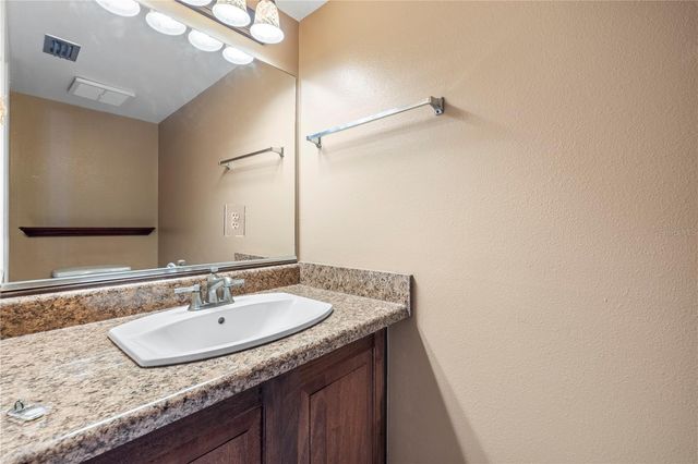 1750 HARBOR PLACE S 202, South Pasadena, FL 33707