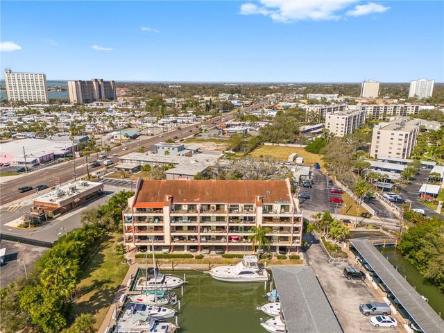 1750 HARBOR PLACE S 202, South Pasadena, FL 33707