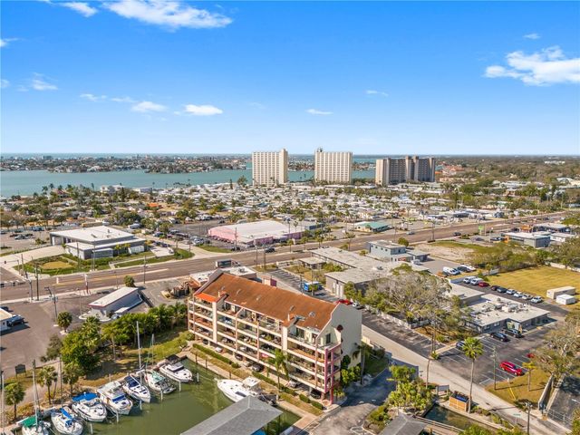 1750 HARBOR PLACE S 202, South Pasadena, FL 33707