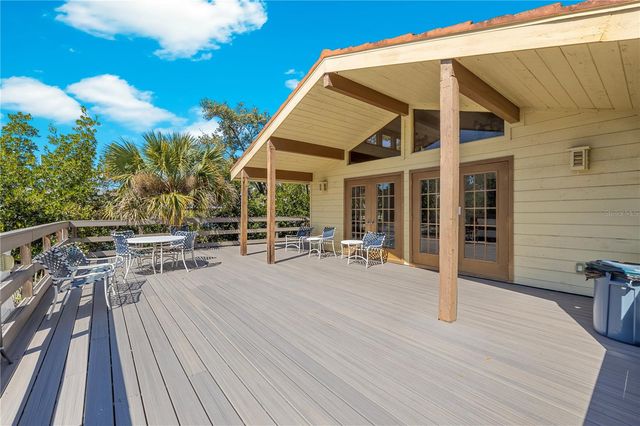 1750 HARBOR PLACE S 202, South Pasadena, FL 33707