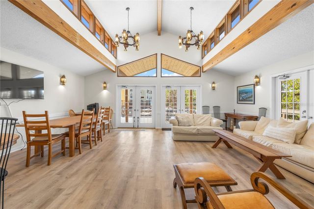 1750 HARBOR PLACE S 202, South Pasadena, FL 33707