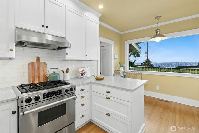 110 Smith Street, Seattle, WA 98109