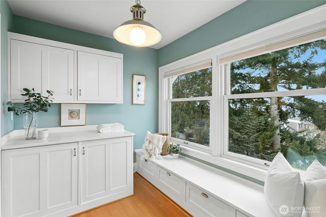 110 Smith Street, Seattle, WA 98109