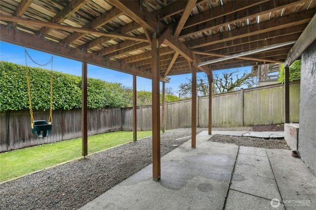 110 Smith Street, Seattle, WA 98109