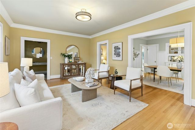 110 Smith Street, Seattle, WA 98109