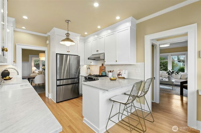 110 Smith Street, Seattle, WA 98109