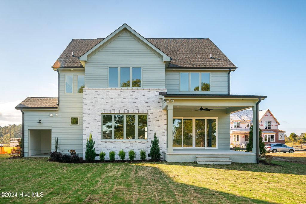 Image 43 of property listing at 76 Pine Tree Point, Snow Hill, NC 28580
