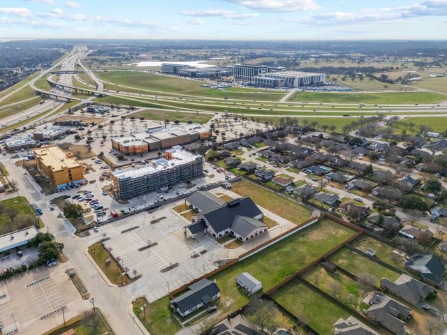 617 Reed Street, Roanoke, TX 76262