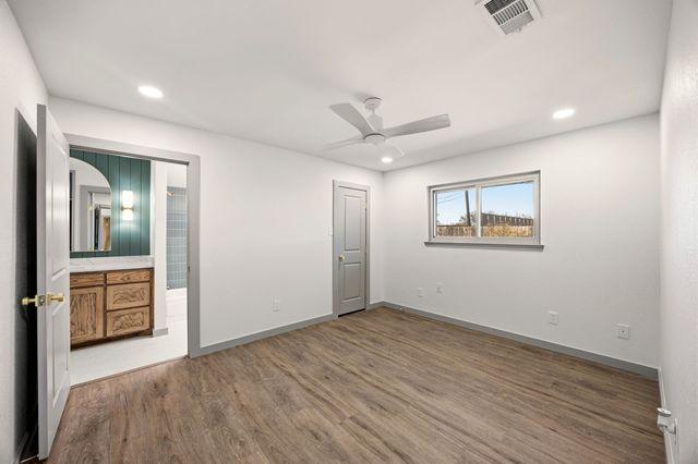 617 Reed Street, Roanoke, TX 76262