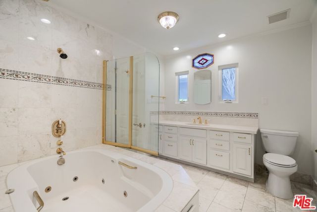 4645 Petit Avenue, Encino (los Angeles), CA 91436