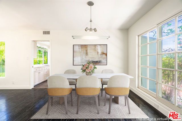 4645 Petit Avenue, Encino (los Angeles), CA 91436
