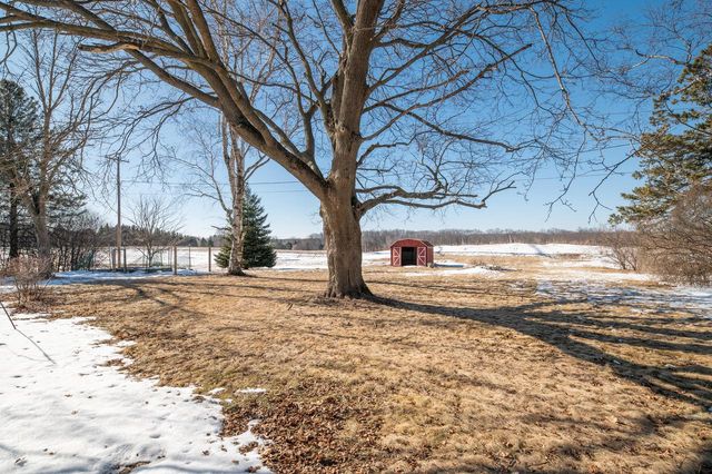 11737 N Ridgeway AVENUE, Mequon, WI 53097