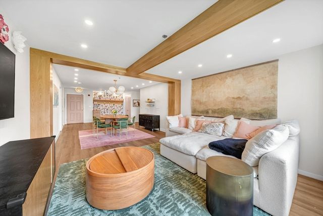 150 Staniford Street 617, Boston, MA 02114