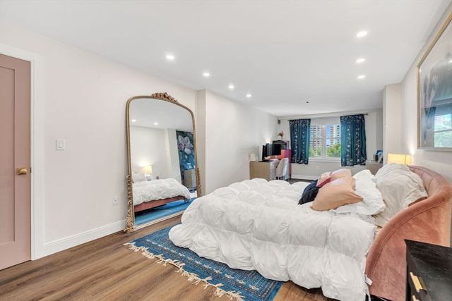 150 Staniford Street 617, Boston, MA 02114