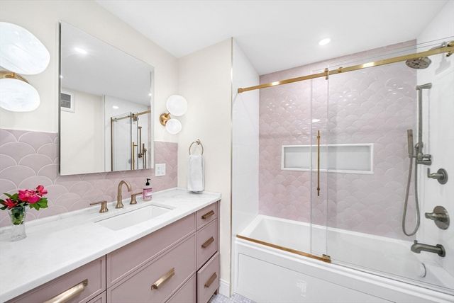 150 Staniford Street 617, Boston, MA 02114