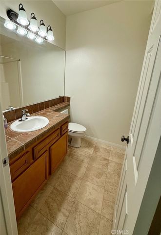 90 Dovetail, Irvine, CA 92603