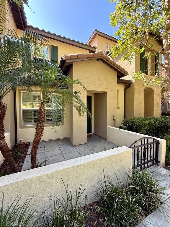 90 Dovetail, Irvine, CA 92603