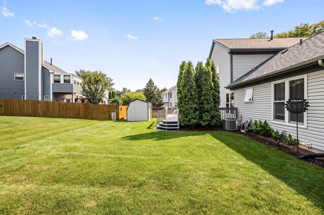 1135 Stonebridge Court, Elgin, IL 60120