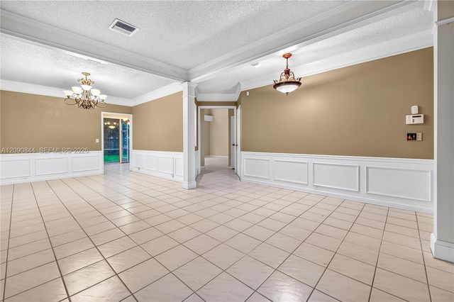 5868 N Plum Bay Parkway 5868, Tamarac, FL 33321
