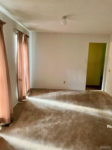 1826 Walnutway Drive, Unincorporated, MO 63146