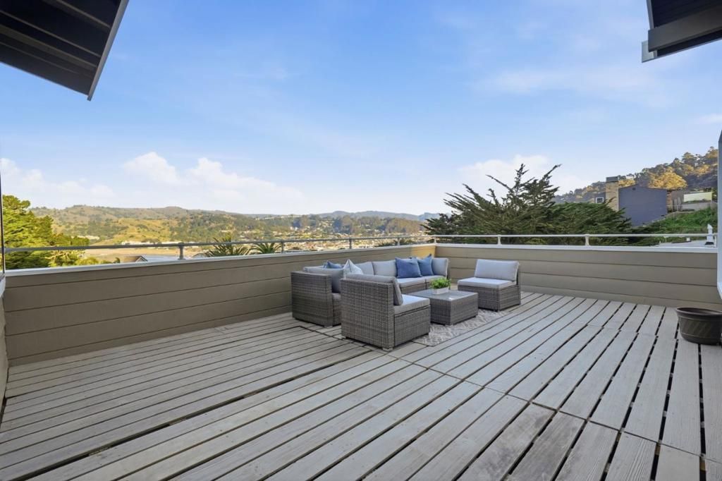 Image 34 of property listing at 123 Kent Road, Pacifica, CA 94044