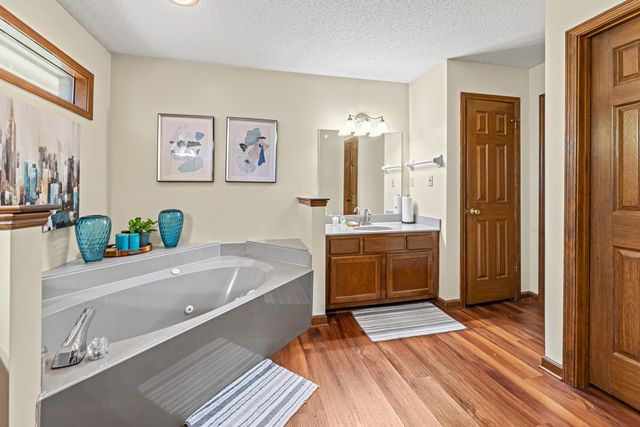 8926 MAGNOLIA LEAF CV, Memphis, TN 38018