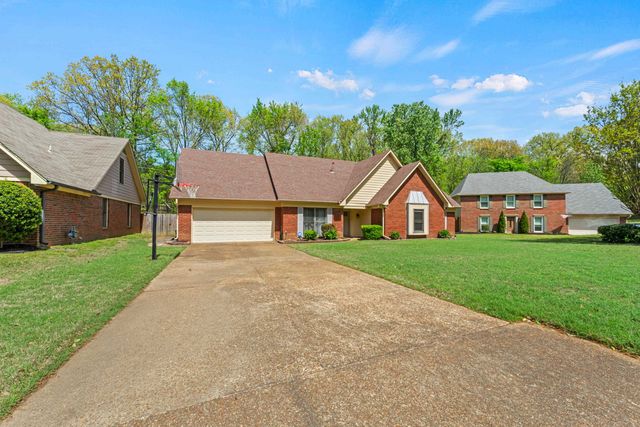 8926 MAGNOLIA LEAF CV, Memphis, TN 38018