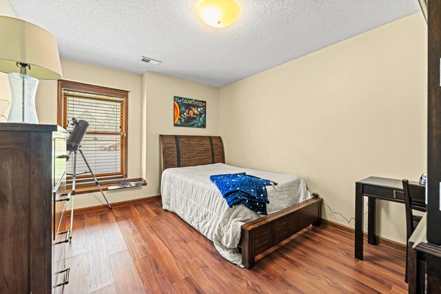 8926 MAGNOLIA LEAF CV, Memphis, TN 38018