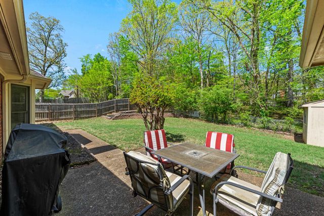8926 MAGNOLIA LEAF CV, Memphis, TN 38018