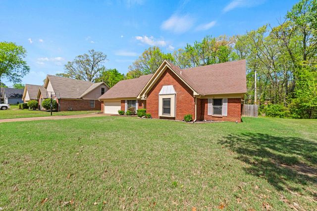 8926 MAGNOLIA LEAF CV, Memphis, TN 38018