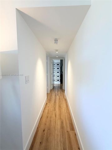 3701 N Country Club Dr 607, Aventura, FL 33180