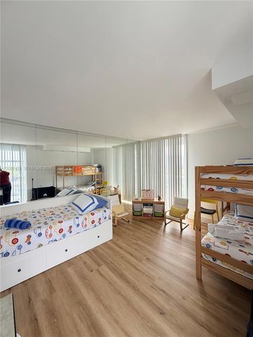 3701 N Country Club Dr 607, Aventura, FL 33180