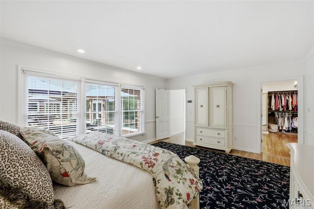 1721 Kenmont Road, Ladue, MO 63124