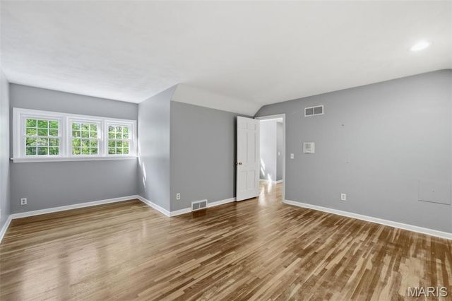 1721 Kenmont Road, Ladue, MO 63124