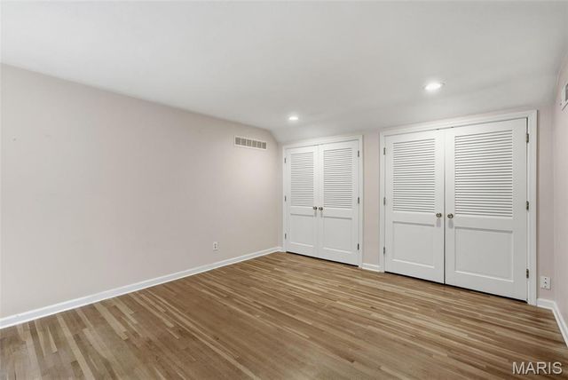 1721 Kenmont Road, Ladue, MO 63124