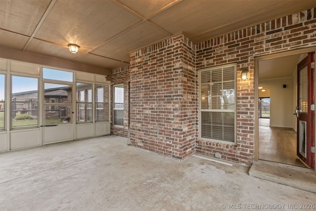 27644 E 113th Street, Coweta, OK 74429