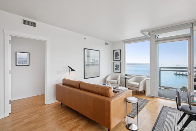 501 Beale Street 15H, San Francisco, CA 94105