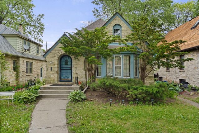 3208 N 50th STREET, Milwaukee, WI 53216