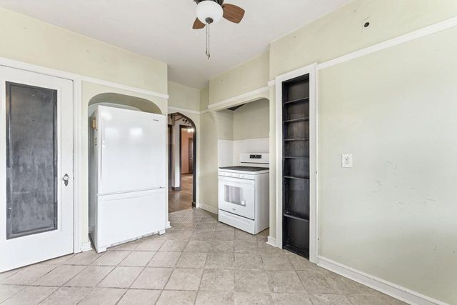 3208 N 50th STREET, Milwaukee, WI 53216