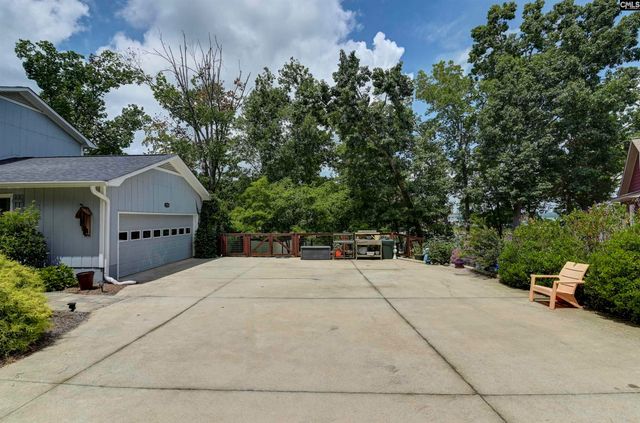 1736 Lake Road, Ridgeway, SC 29130