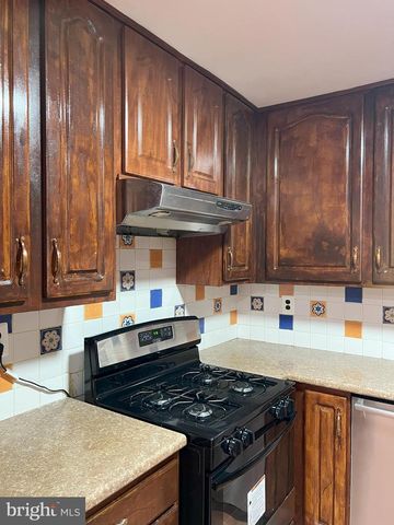 109 PEBBLE, East Windsor, NJ 08520