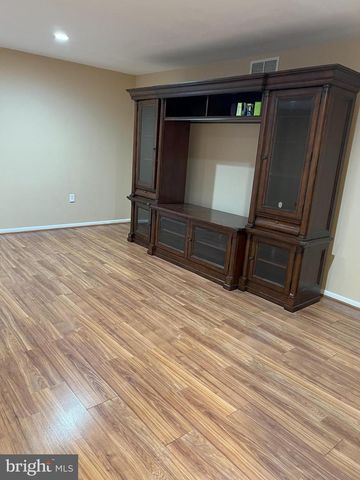 109 PEBBLE, East Windsor, NJ 08520