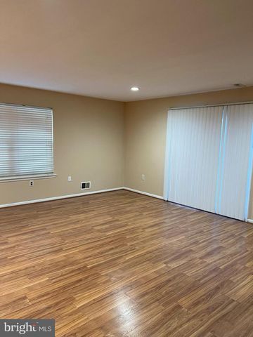 109 PEBBLE, East Windsor, NJ 08520