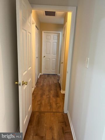 109 PEBBLE, East Windsor, NJ 08520