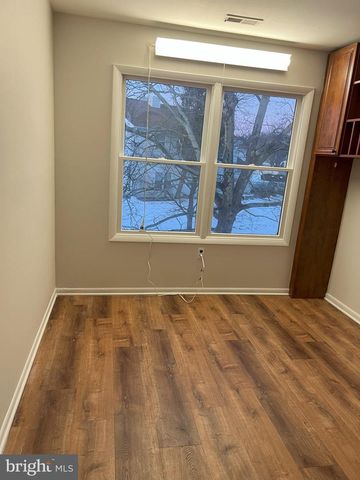 109 PEBBLE, East Windsor, NJ 08520