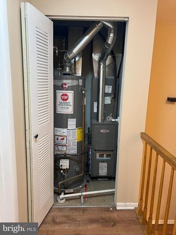 109 PEBBLE, East Windsor, NJ 08520