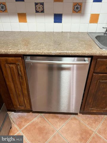 109 PEBBLE, East Windsor, NJ 08520