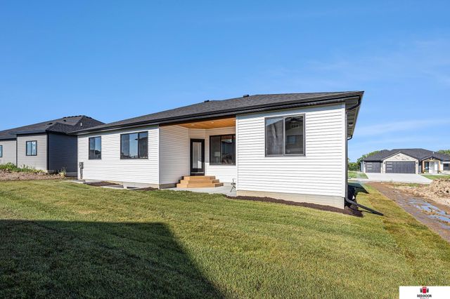 9435 Breashears Street, Lincoln, NE 68516