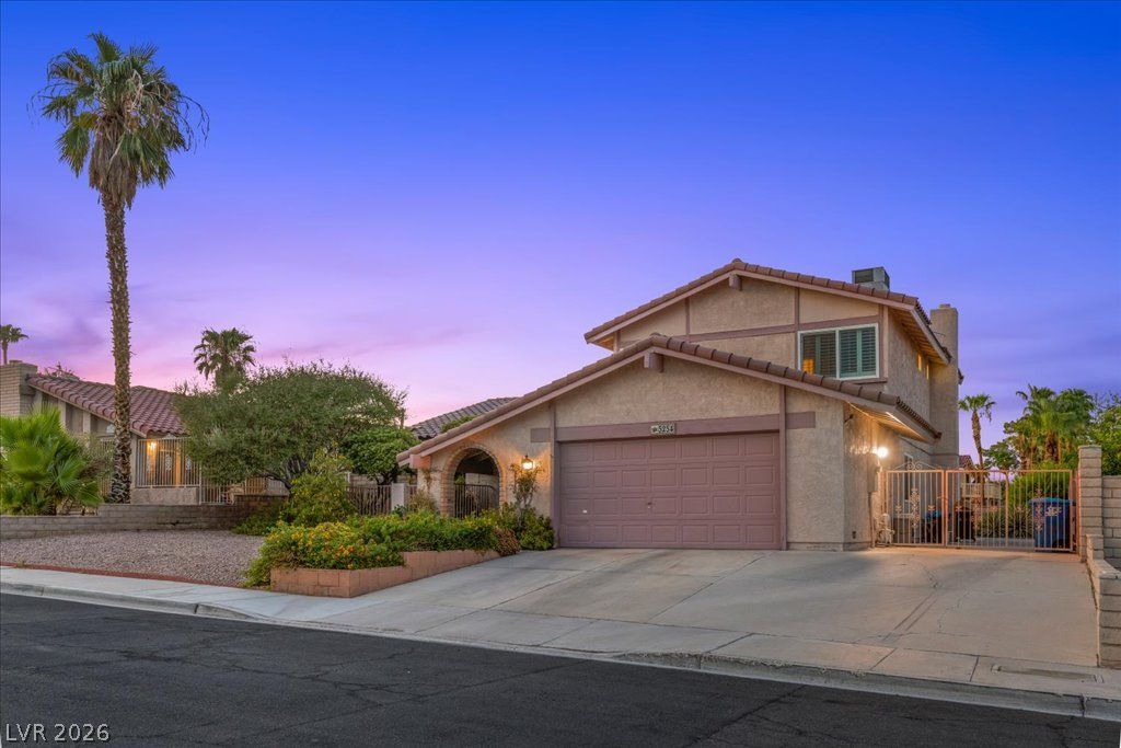 5254 Hibbetts Drive, Las Vegas, NV 89103 — photo 3